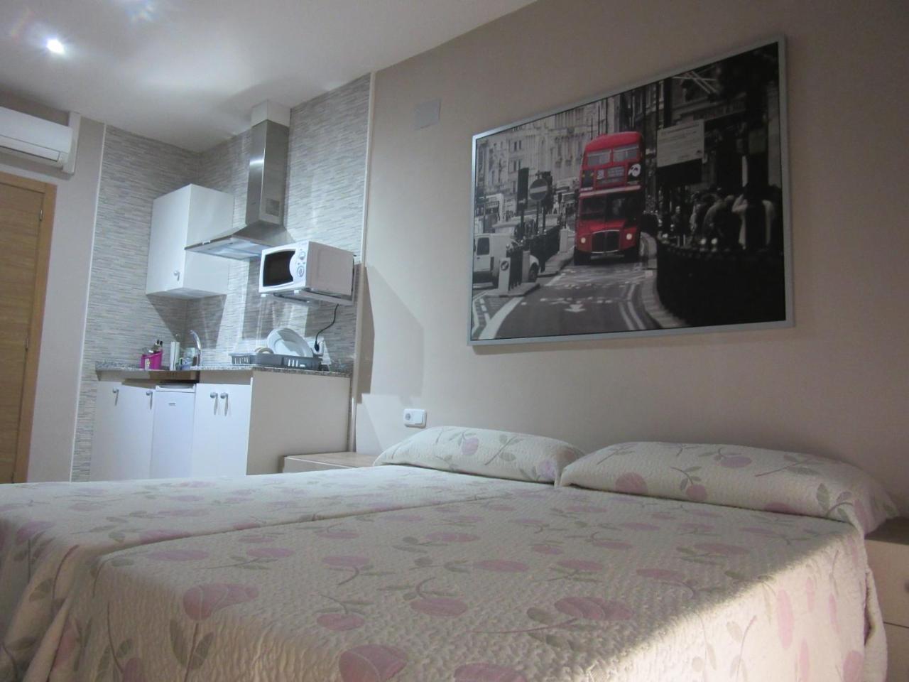 Apartamentos Adressadors Валенсия Экстерьер фото