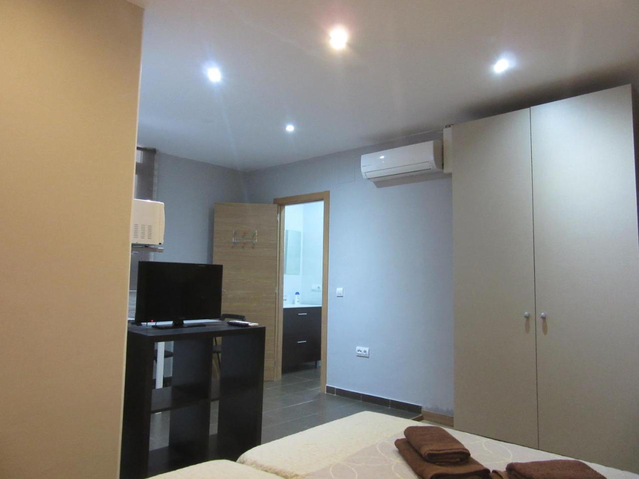 Apartamentos Adressadors Валенсия Экстерьер фото
